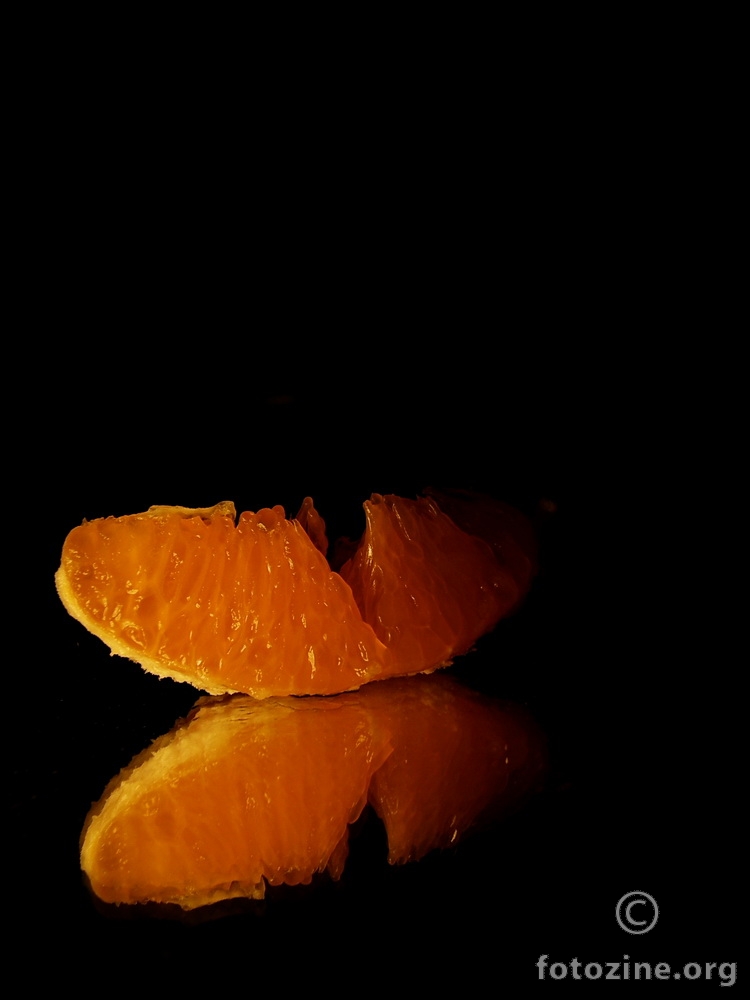 dio mandarine u mraku
