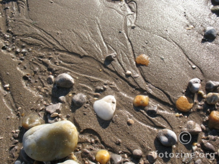 kamenčići i pijesak 1
