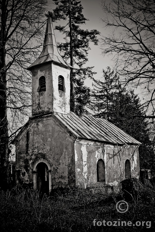 Crkvica u Severinu na Kupi