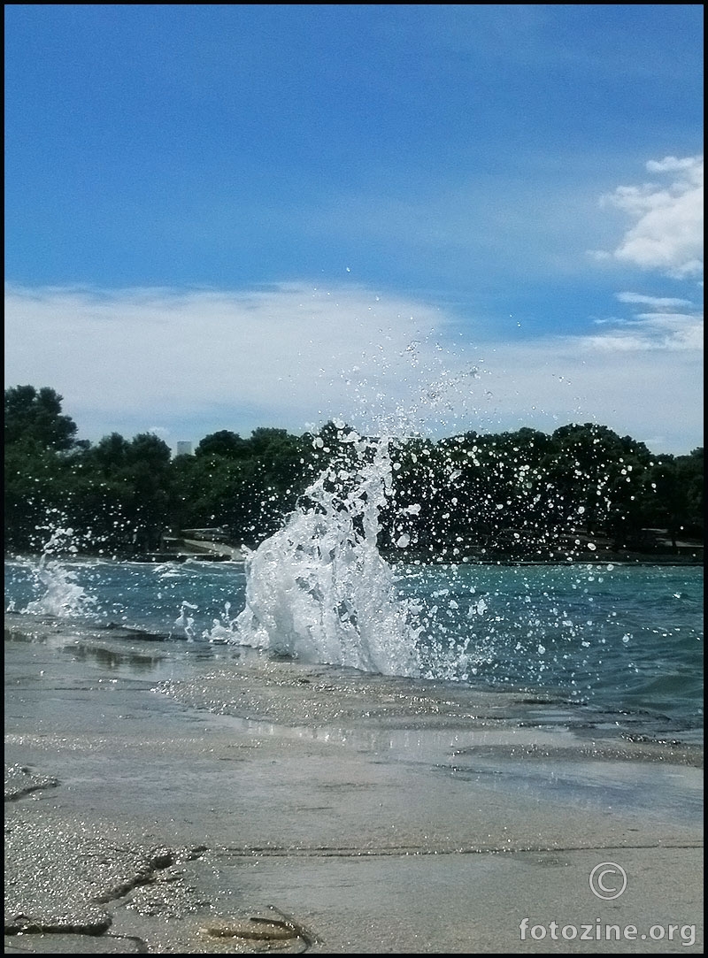  Mali Splash