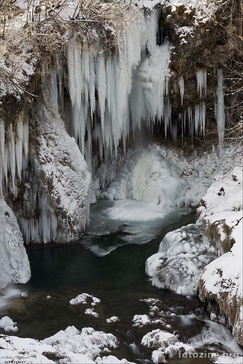 Frozen waterfalls 2