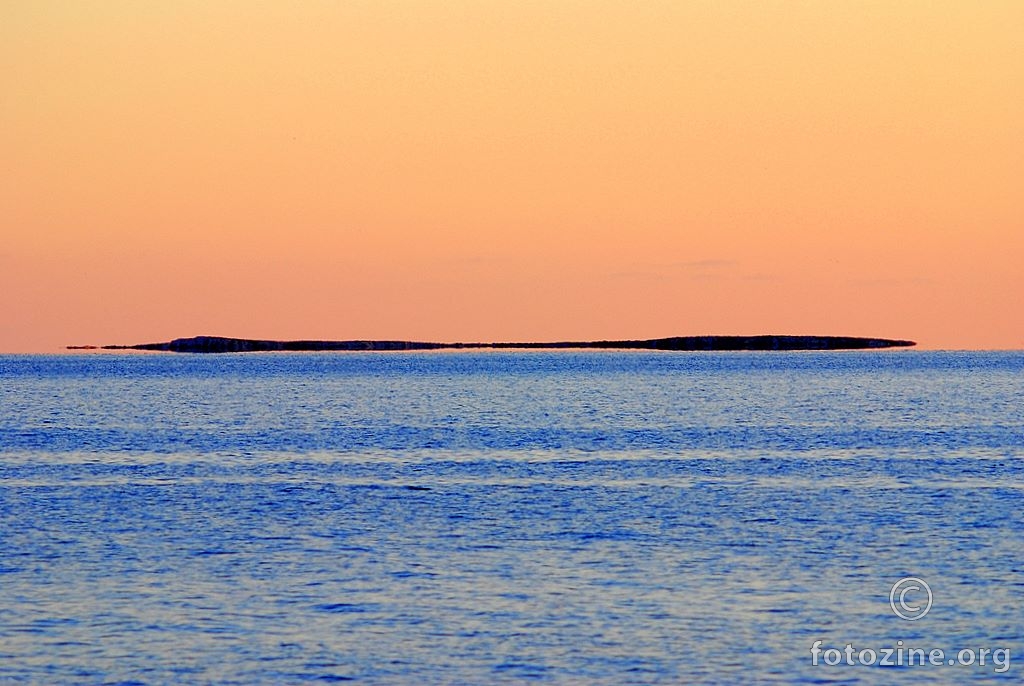 fantomski otok