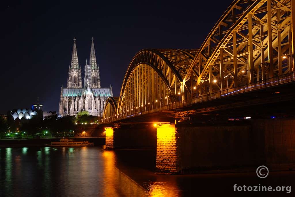 Köln, katedrala i Hohenzollernbrücke