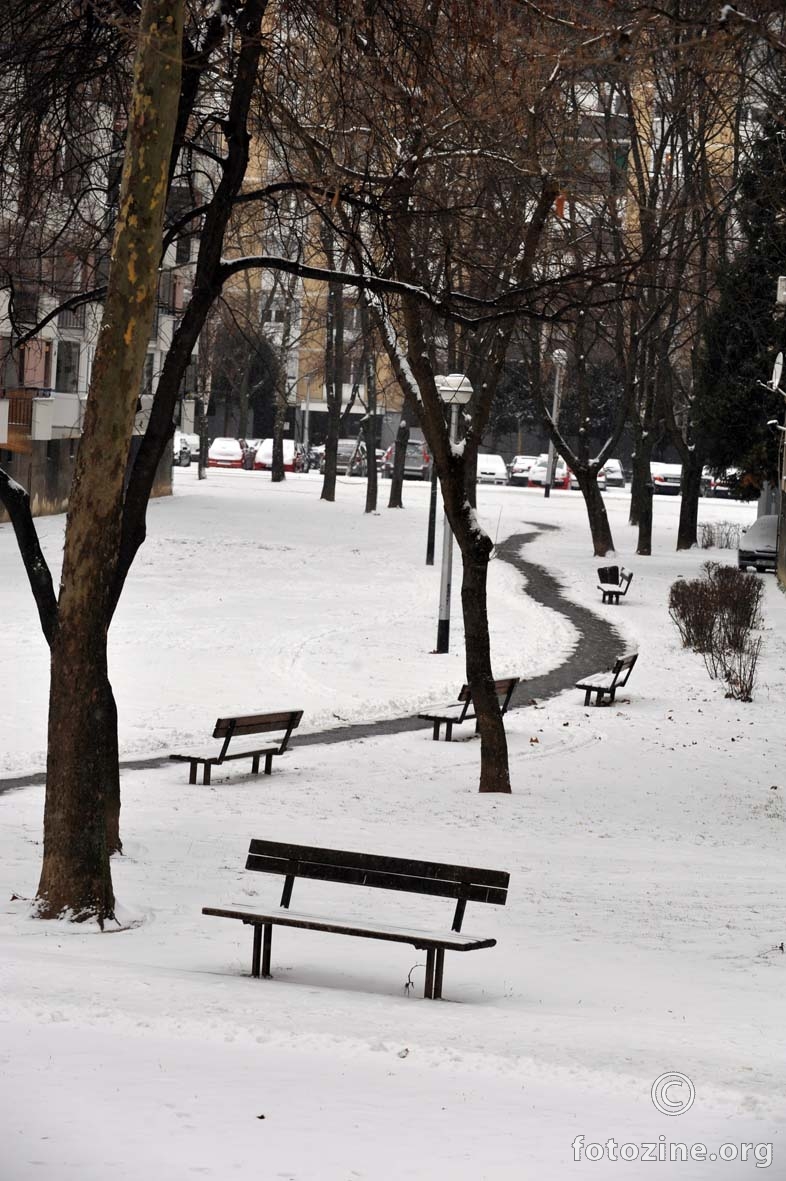 snijeg zabijelio i u Zagrebu...