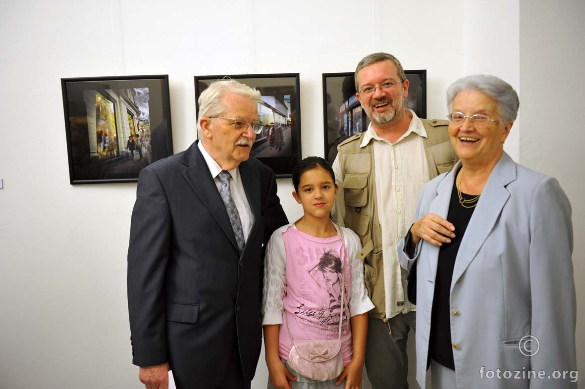 izložba fotografija "U svijetu paralelnih realnosti"