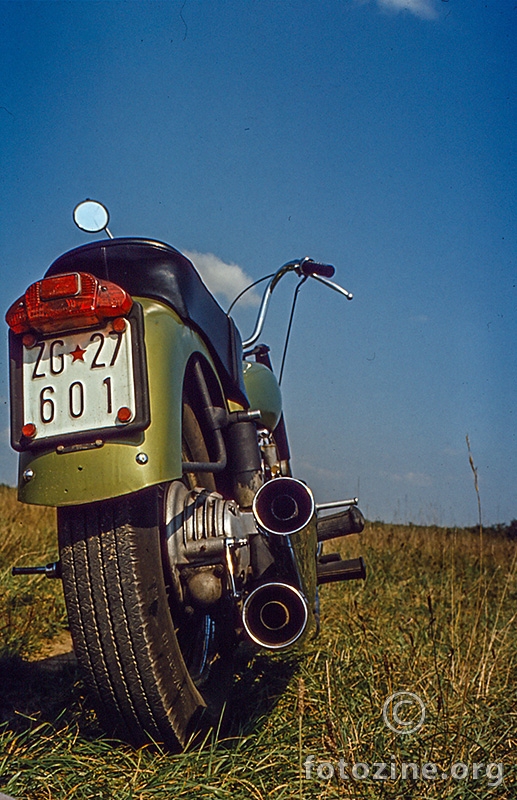 Motorcek (scan diapozitiva iz sredine '70)