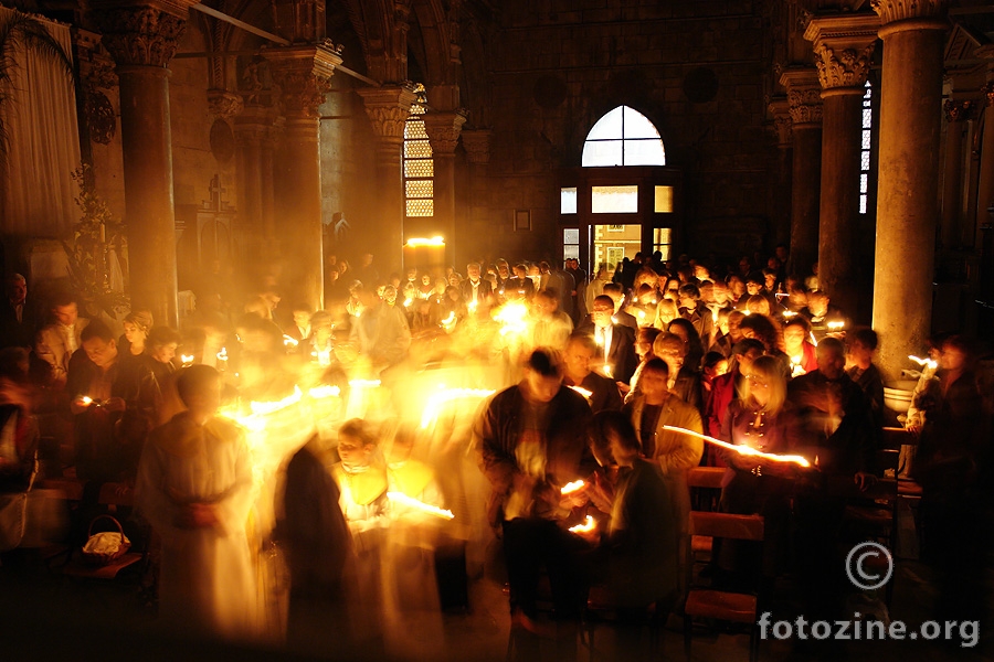 uskrsna noć u šibesnkoj katedrali