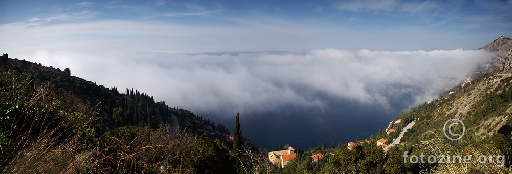 Advekcijska magla oko Dubrovnika