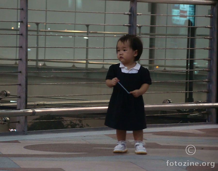 so cute..so lost...