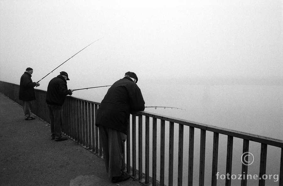 ribiči u magli...