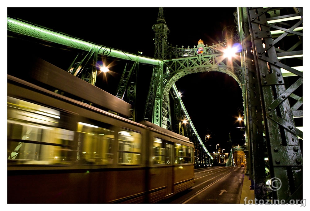 Noćni tramvaj Pešta-Budim....