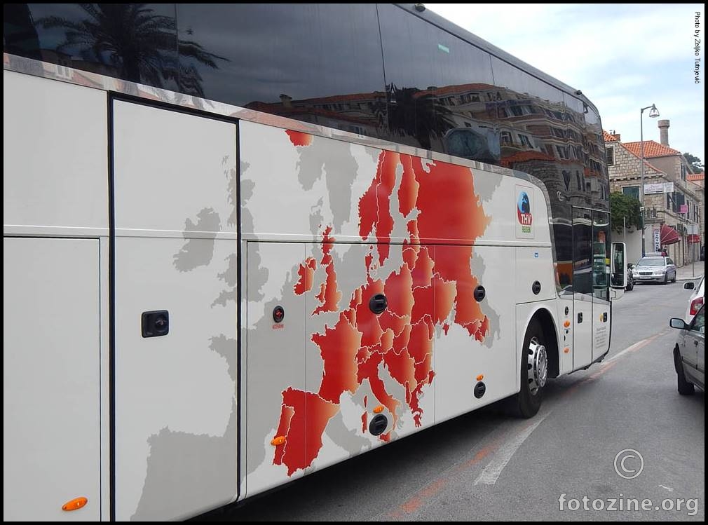 KOJIM SILAMA OVAKO IZGLEDA EVROPA VIĐENA JUČER NA AUSTRIJSKOM AUTOBUSU NA PILAMA BY ŽT