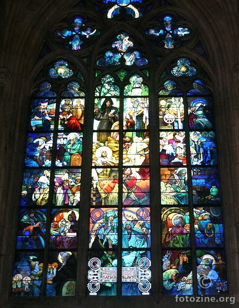 Katedrala sv. Vida na Hradčinu, detalj prozora