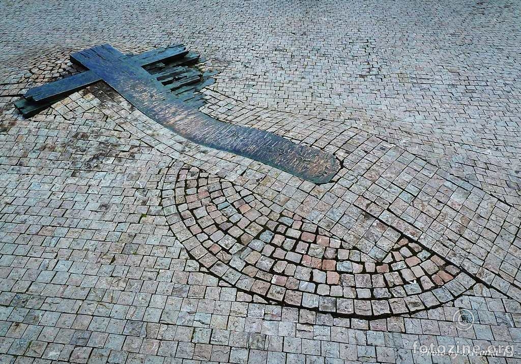 Prag 2014 - Križ
