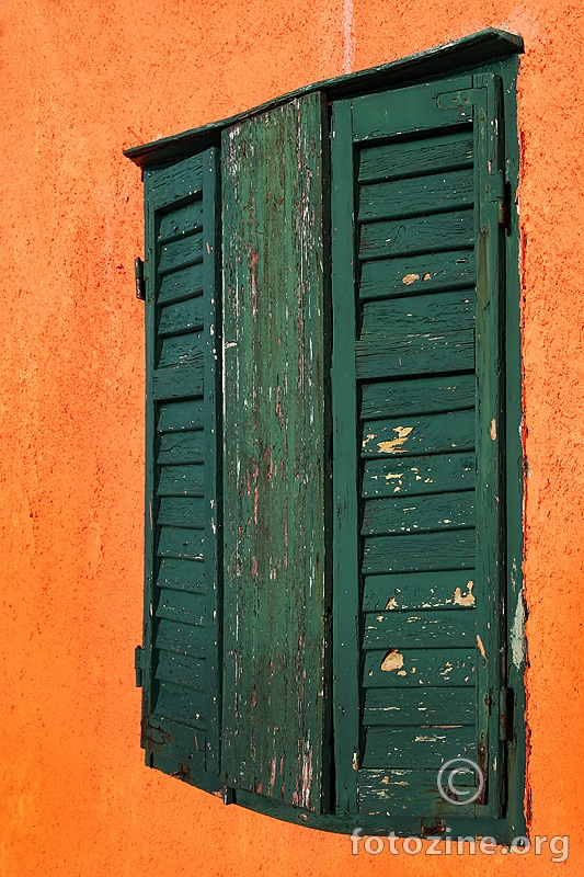 orange/green