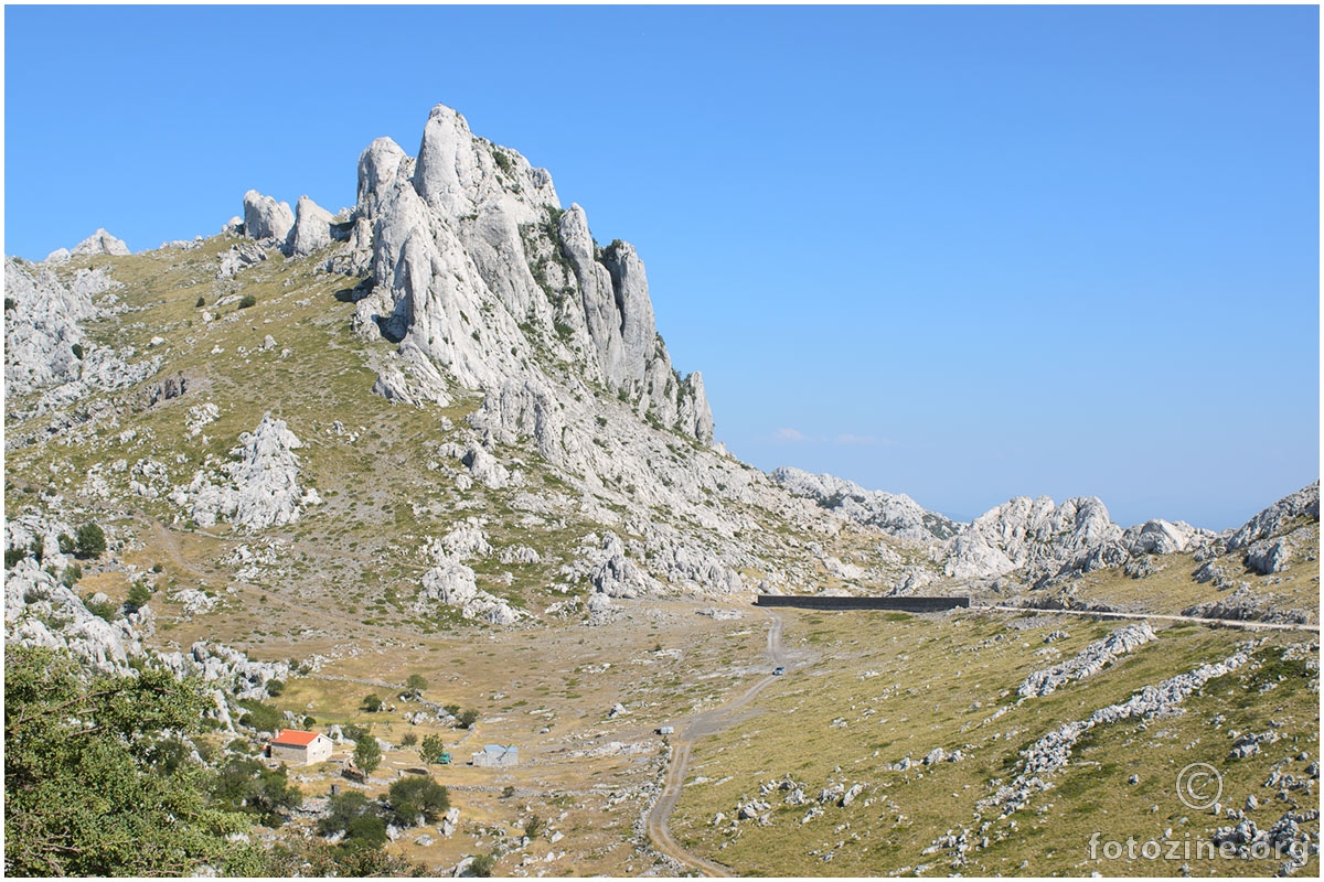 Život pod Tulovim gredama