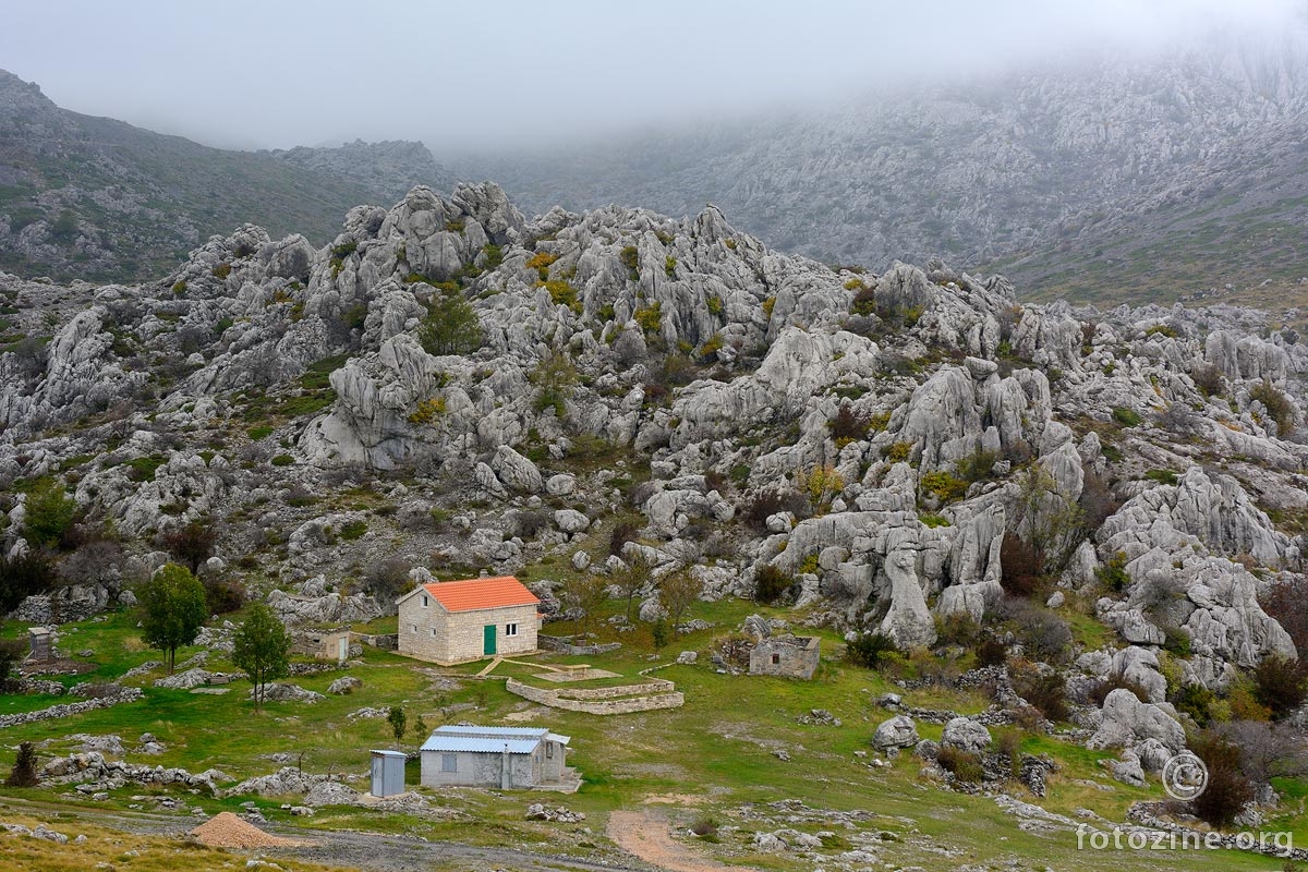 Šarlijini dvori