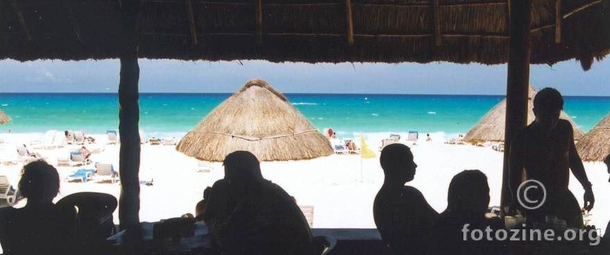 Beach bar in Cancun