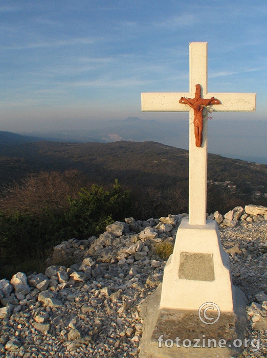 Vrh Orlić iznad Skitače
