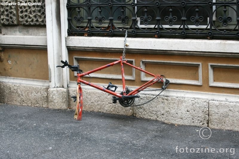 Netko mi je ukrao biciklo...