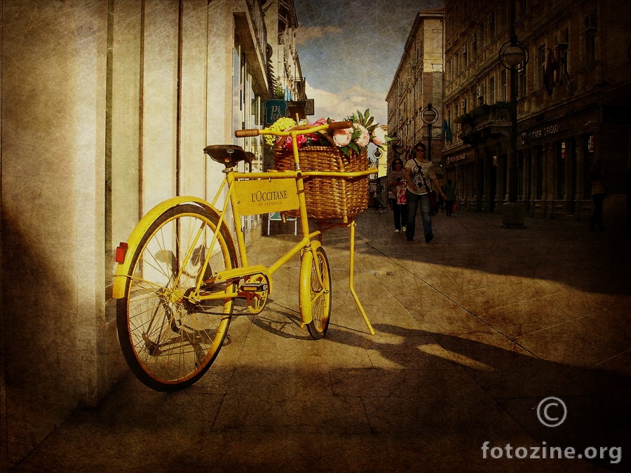 Žuti biciklić