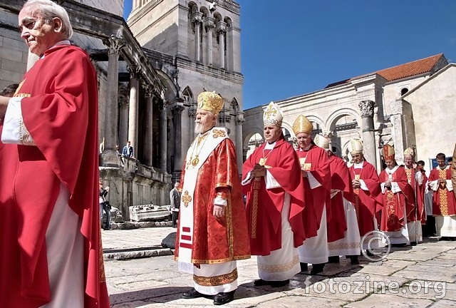 sv. duje procesija