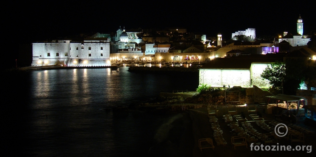 Dubrovnik by night