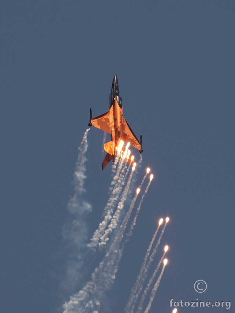 flares