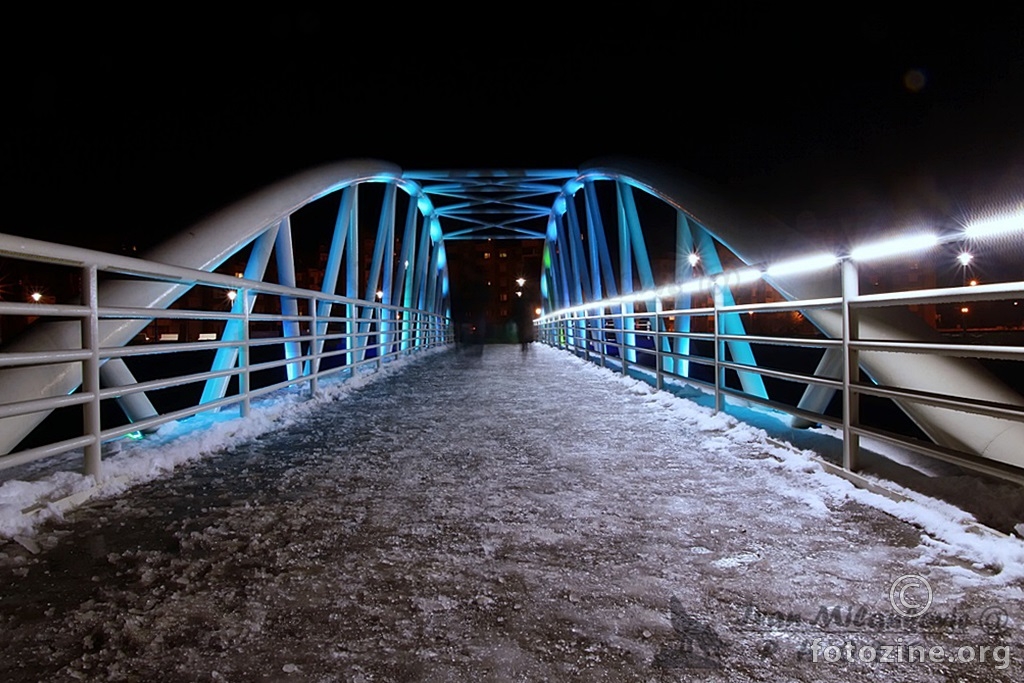 Ledeni most