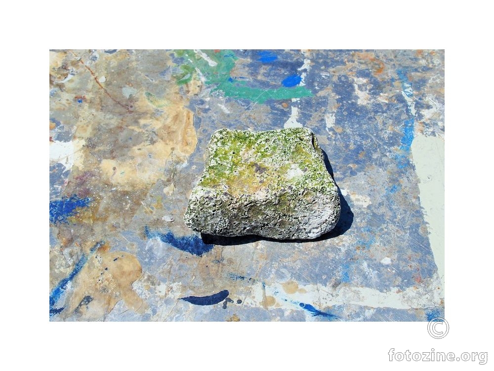 morski kamen na suhom