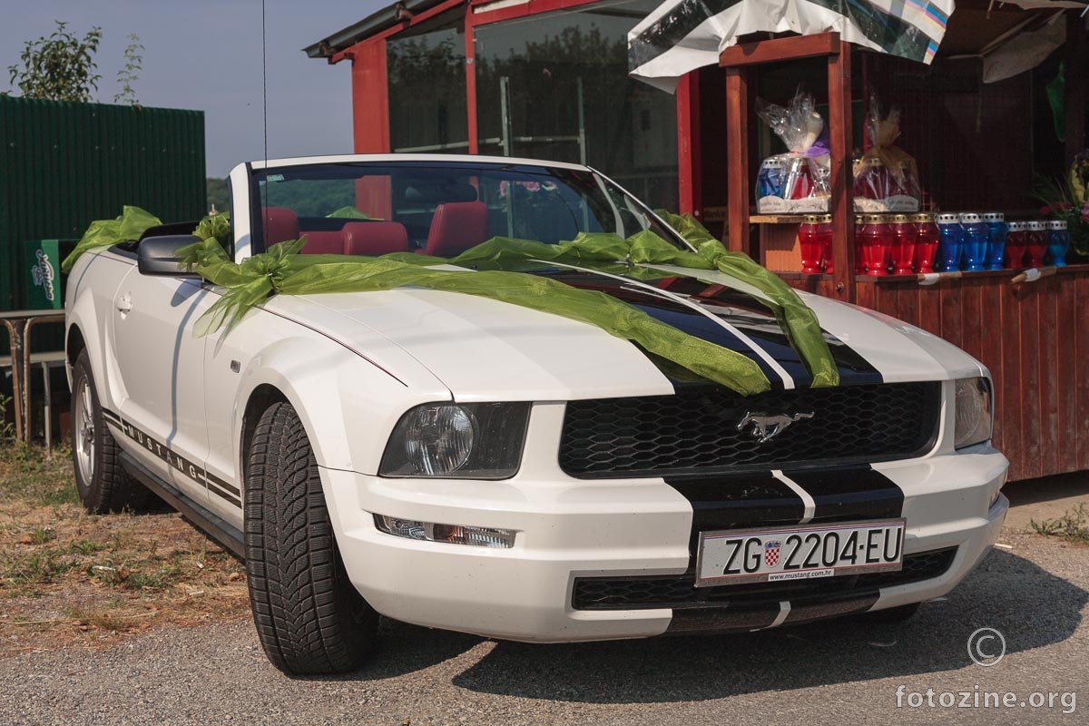 Ford Mustang WE (Wedding Edition)