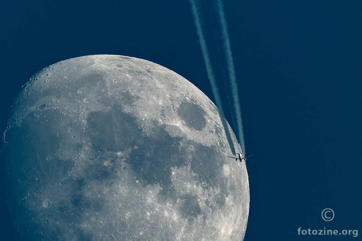 Fly Me to the Moon ...
