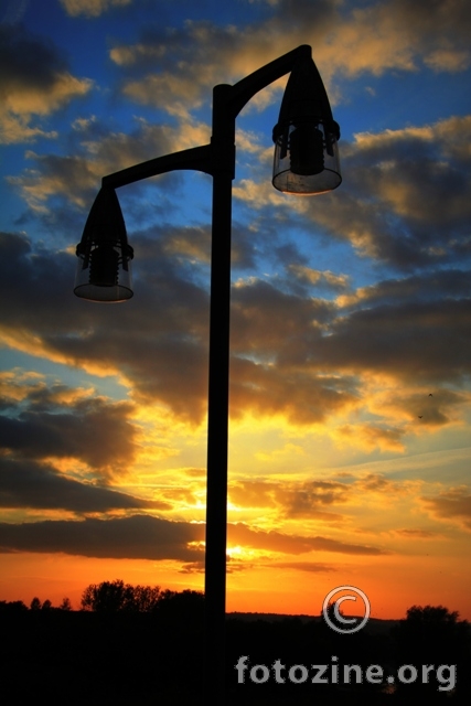ulična lampa