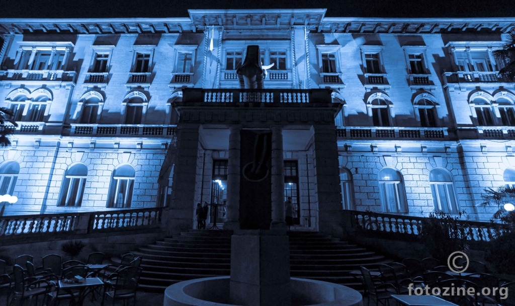 dom JNA za vrijeme sajma knjiga