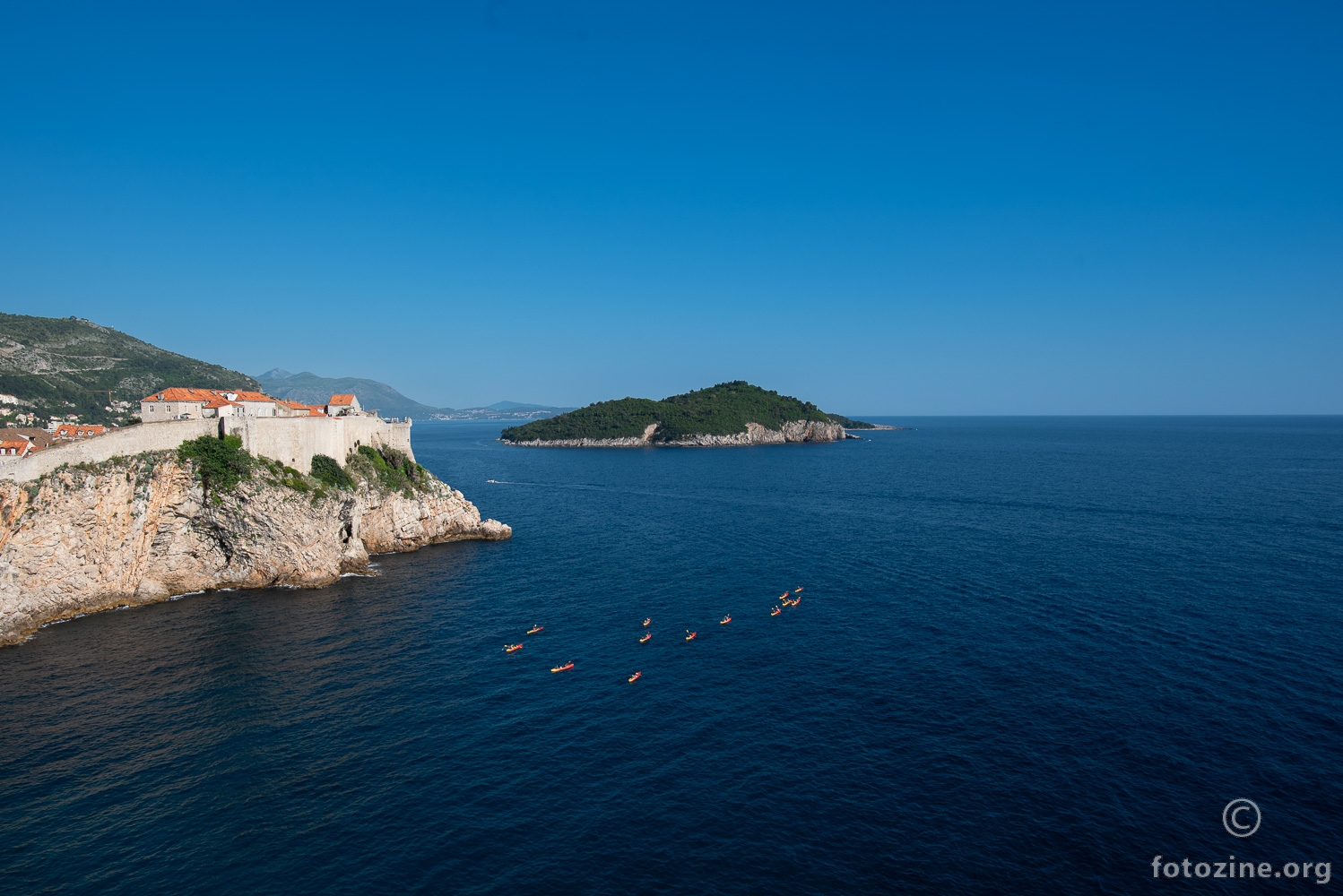 Dbk, Lokrum
