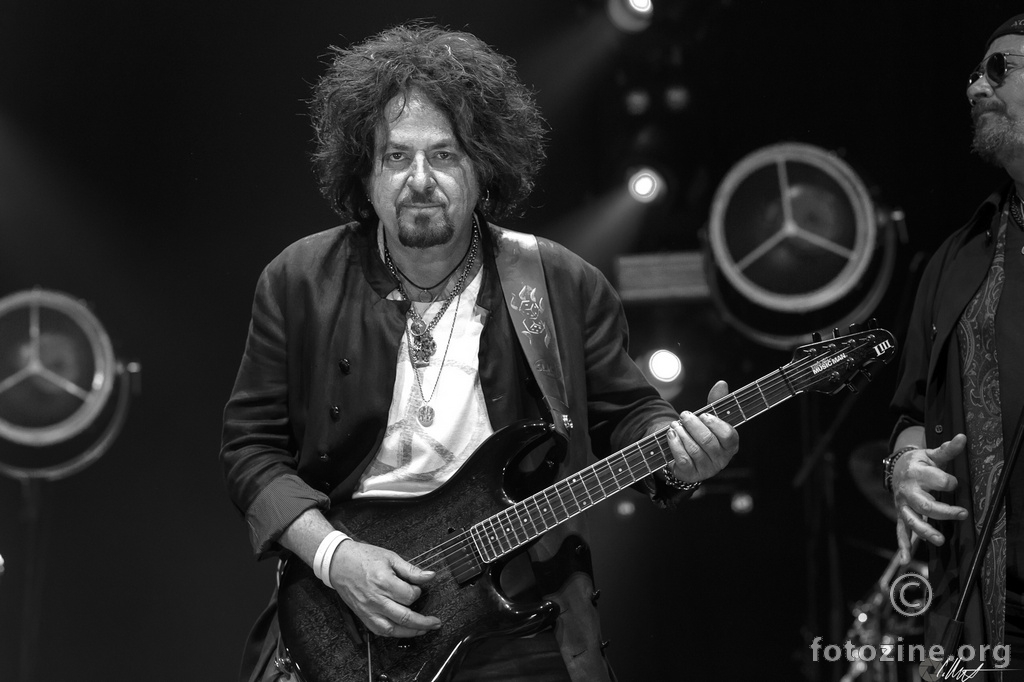 Lukather