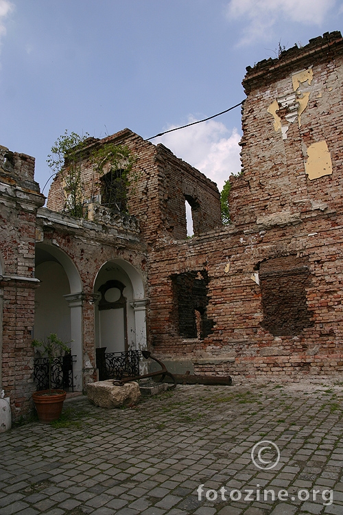 dvorac Eltz, Vukovar