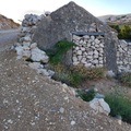 Kamena kuća pu…